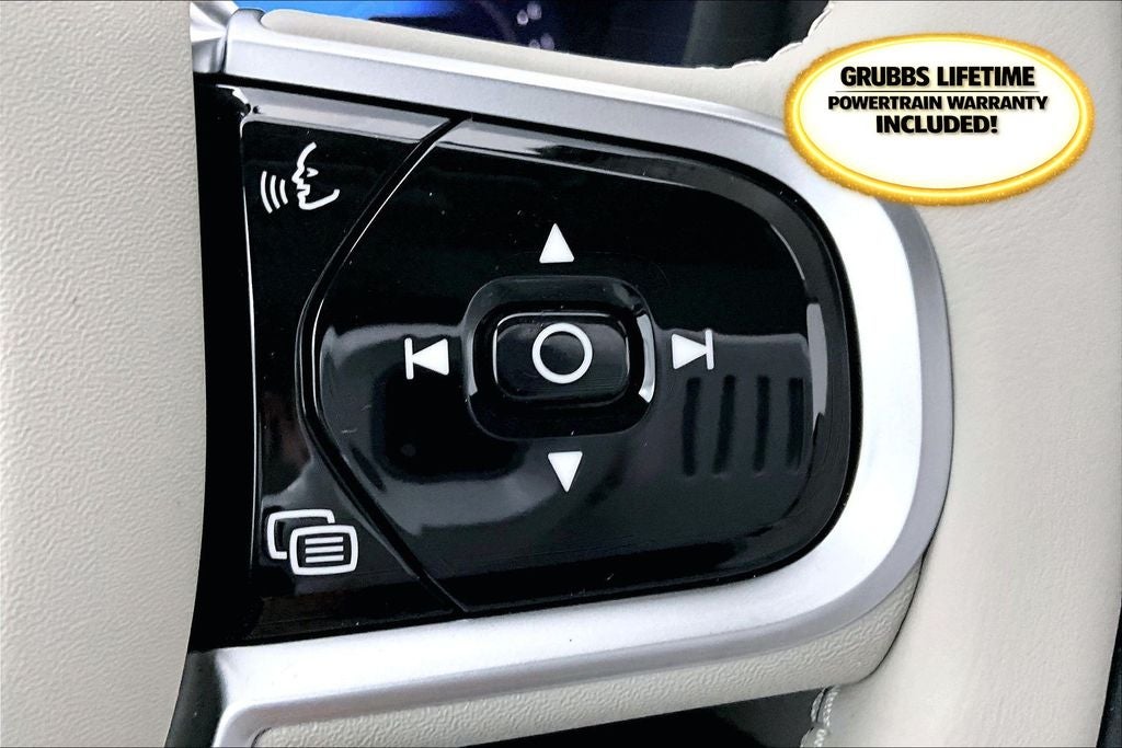 2026 Volvo XC60 B5 Ultra