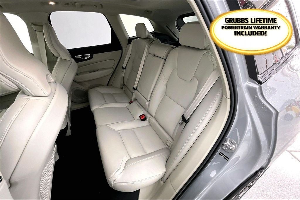 2026 Volvo XC60 B5 Ultra