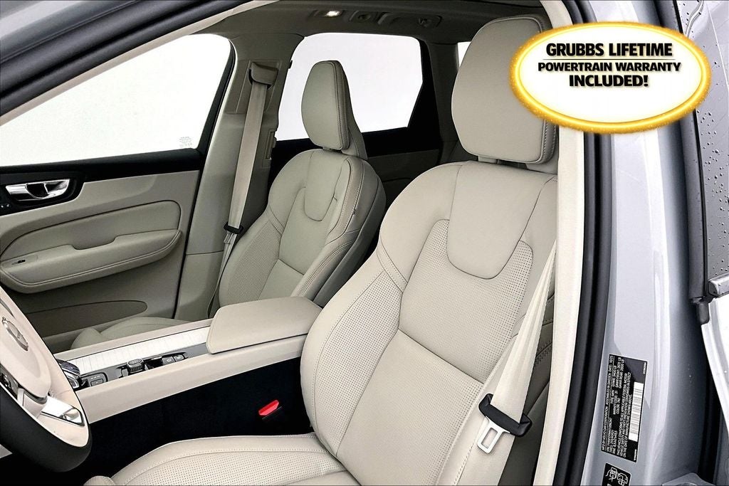 2026 Volvo XC60 B5 Ultra