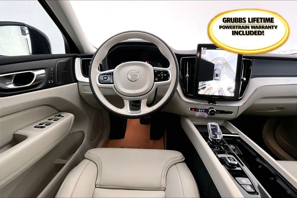 2026 Volvo XC60 B5 Ultra