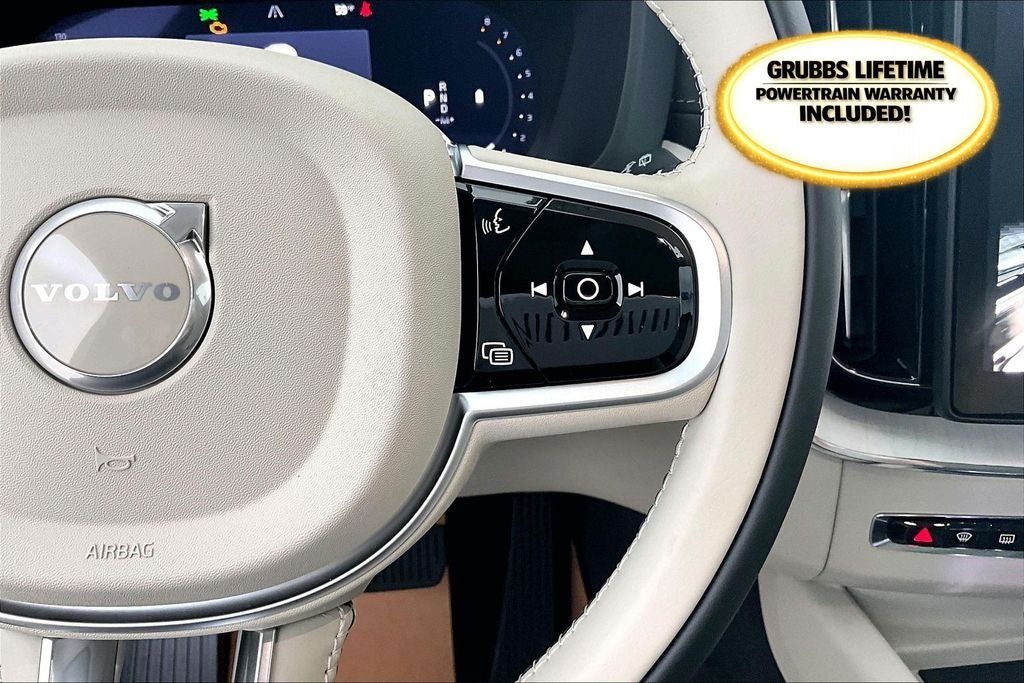 2026 Volvo XC60 B5 Ultra