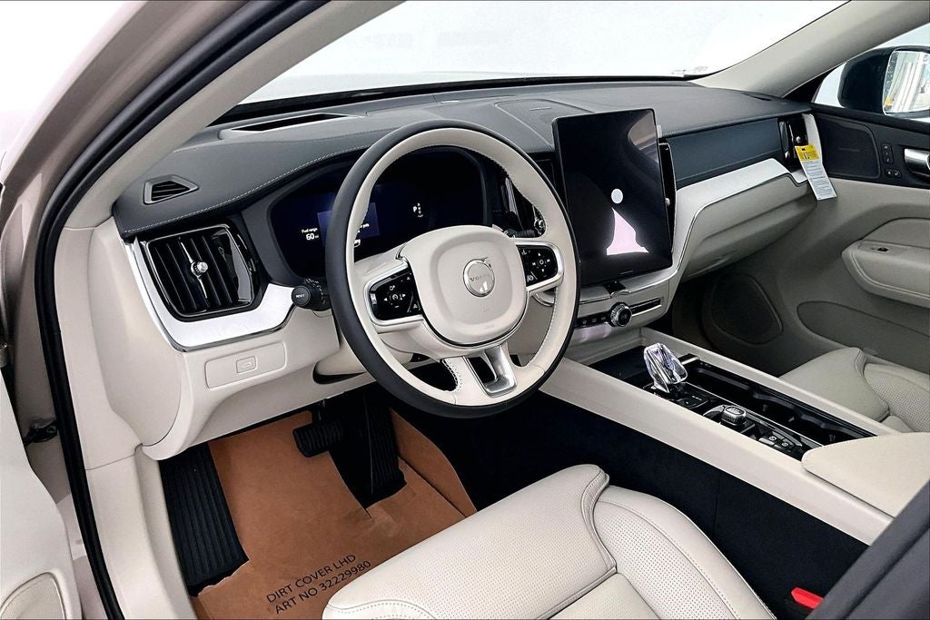 2026 Volvo XC60 B5 Ultra