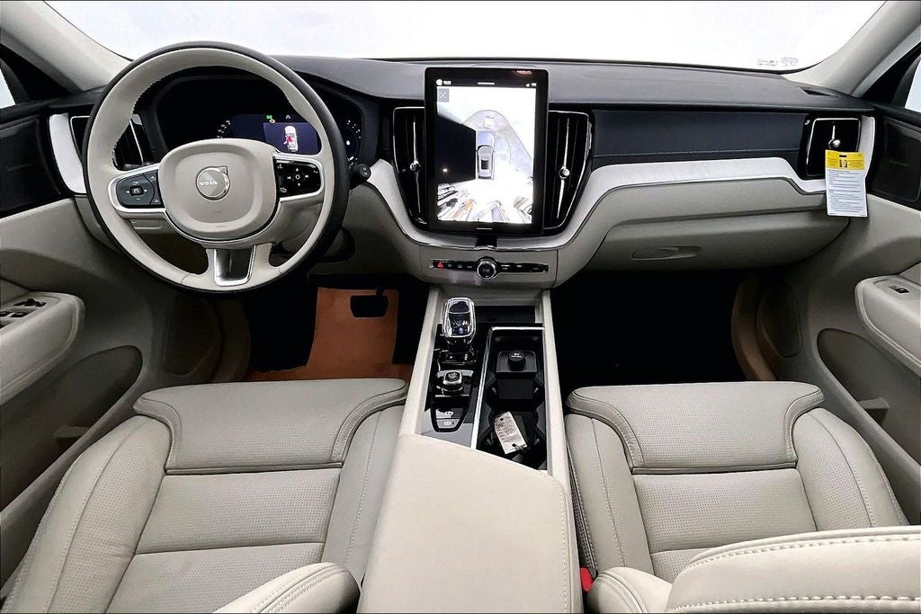 2026 Volvo XC60 B5 Ultra