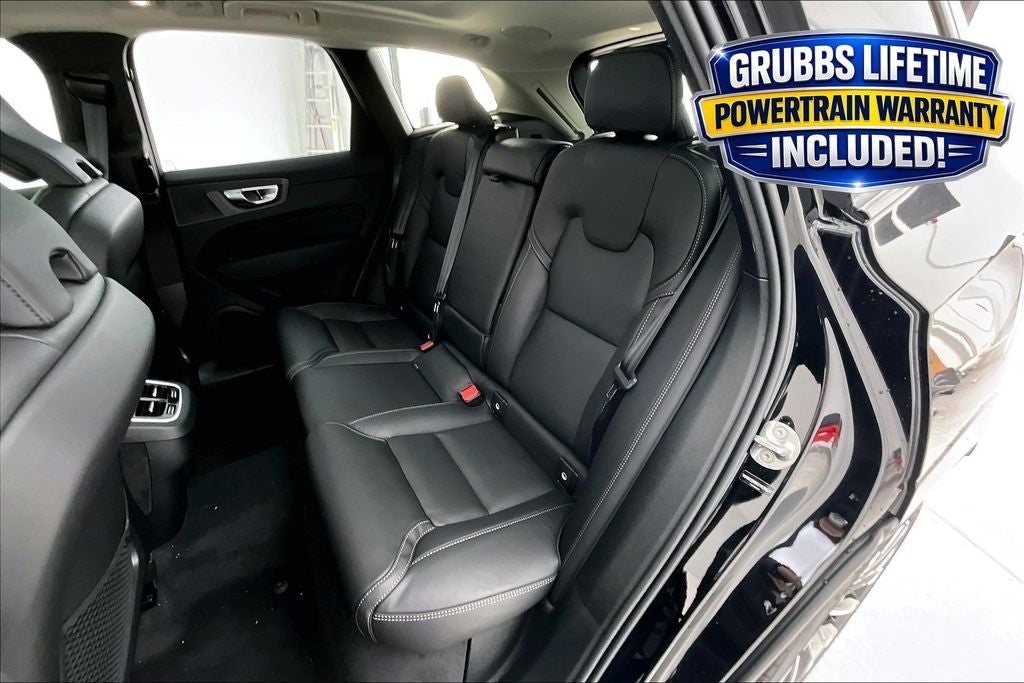 2026 Volvo XC60 B5 Ultra