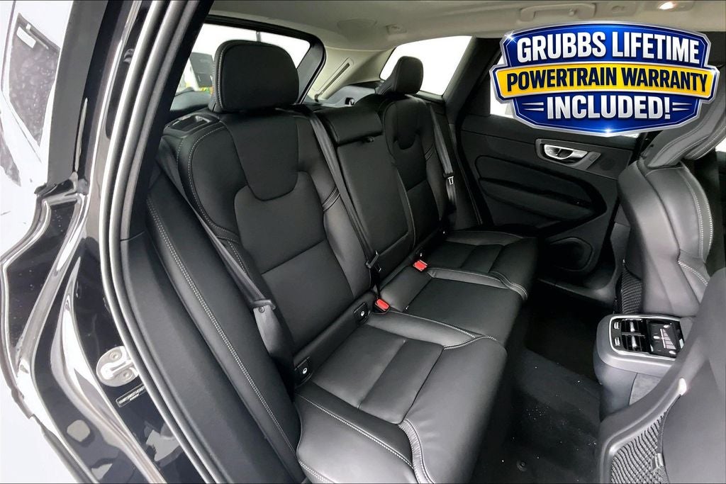 2026 Volvo XC60 B5 Ultra