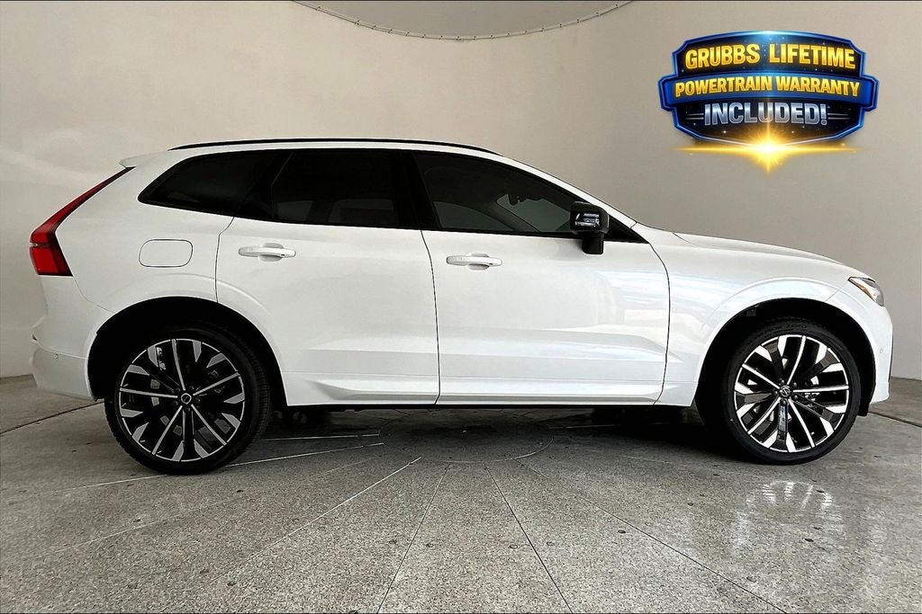 2026 Volvo XC60 B5 Ultra