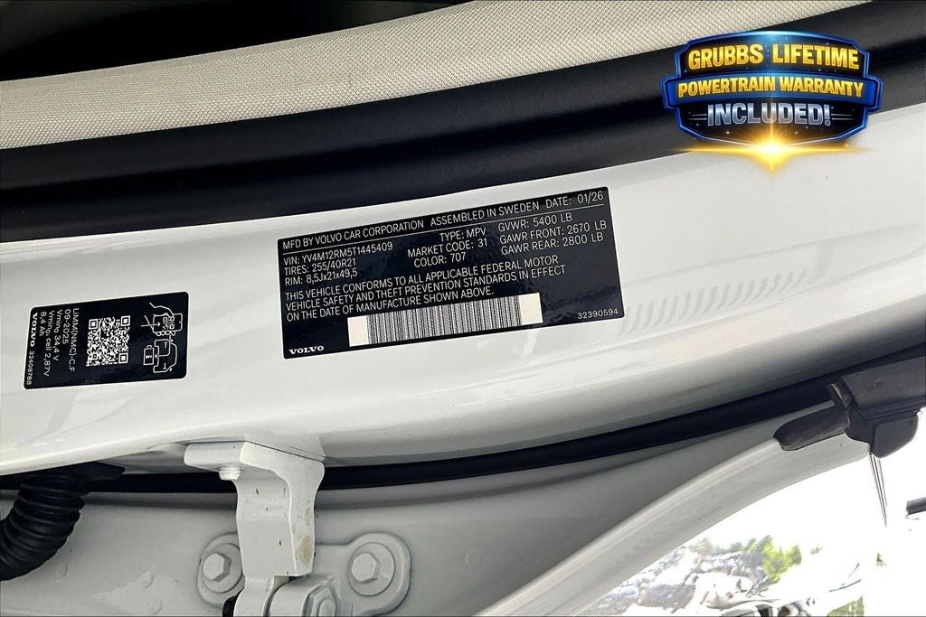 2026 Volvo XC60 B5 Ultra