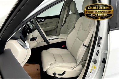 2026 Volvo XC60 B5 Ultra