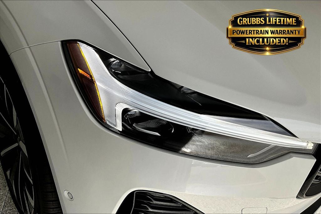 2026 Volvo XC60 B5 Ultra