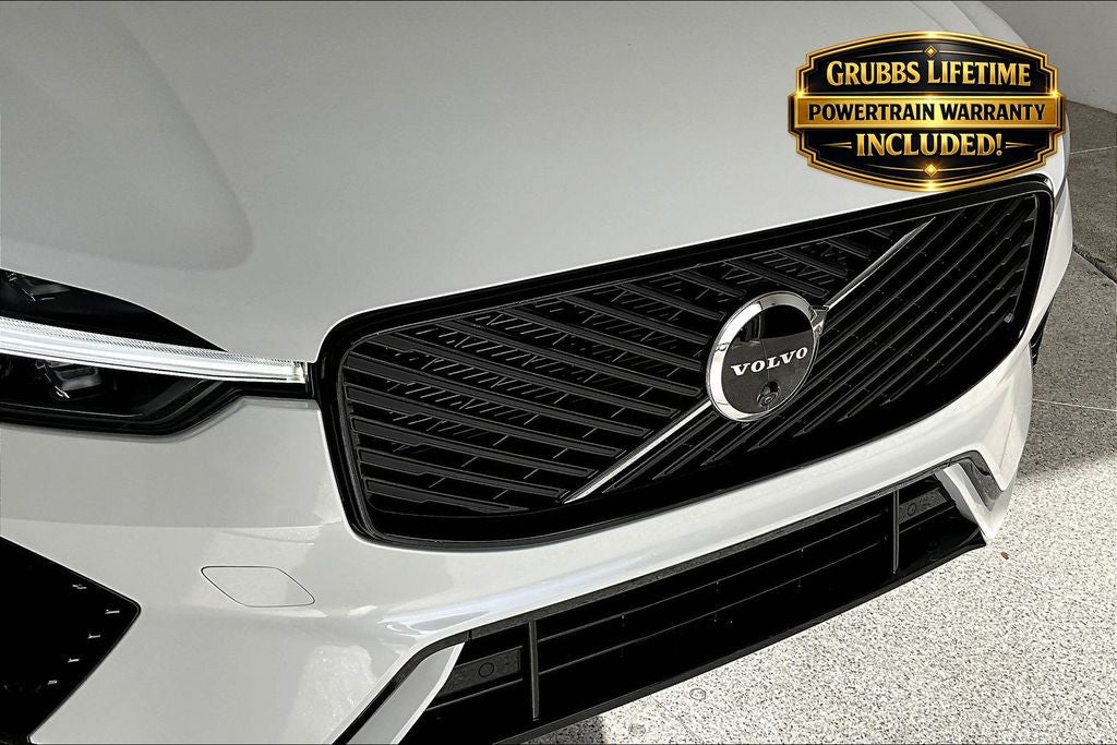2026 Volvo XC60 B5 Ultra