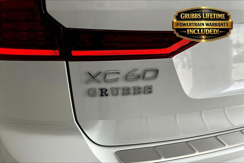 2026 Volvo XC60 B5 Ultra