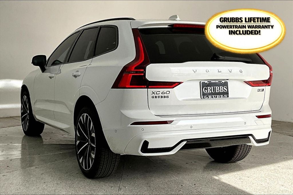 2026 Volvo XC60 B5 Ultra