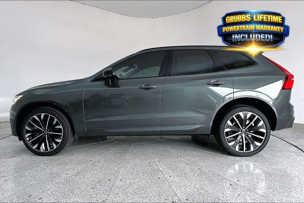 2026 Volvo XC60 B5 Ultra