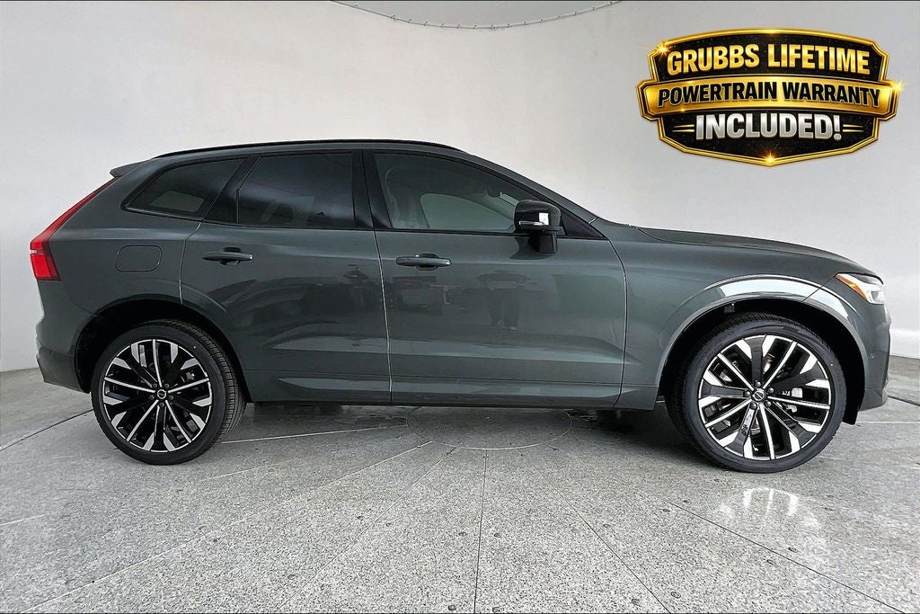 2026 Volvo XC60 B5 Ultra