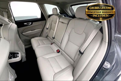 2026 Volvo XC60 B5 Ultra
