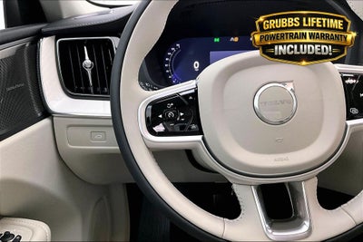 2026 Volvo XC60 B5 Ultra