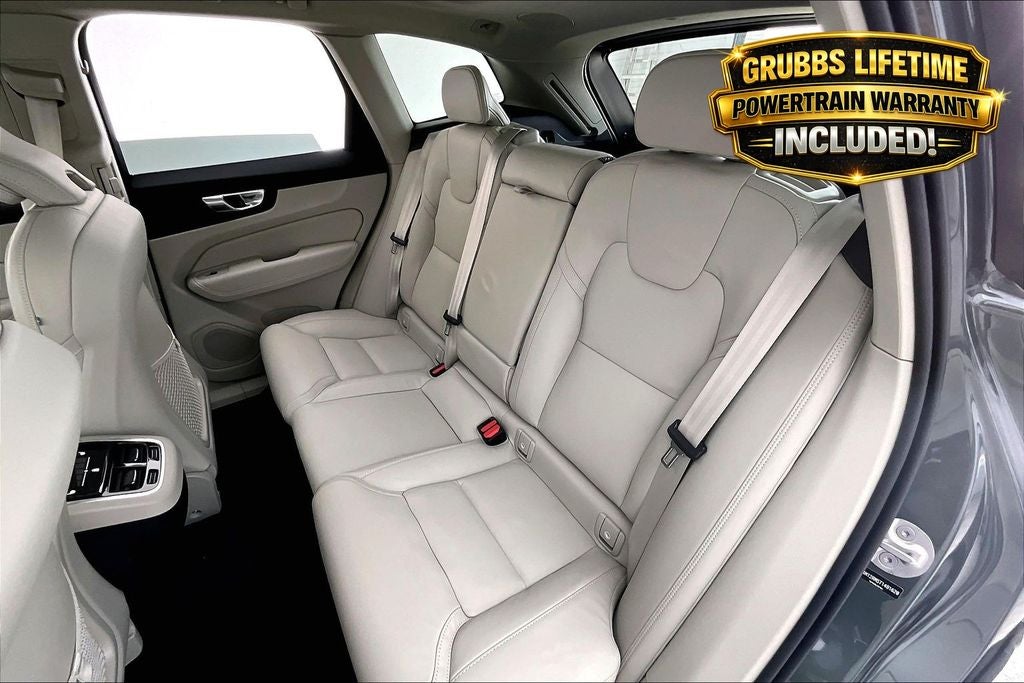 2026 Volvo XC60 B5 Ultra