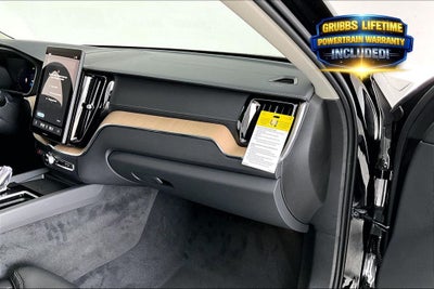 2026 Volvo XC60 B5 Ultra