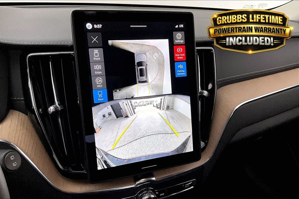 2026 Volvo XC60 B5 Ultra