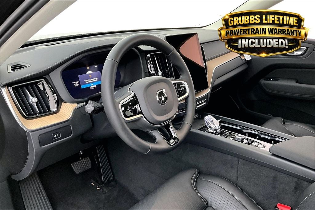2026 Volvo XC60 B5 Ultra