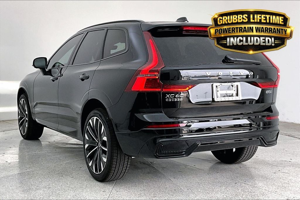 2026 Volvo XC60 B5 Ultra