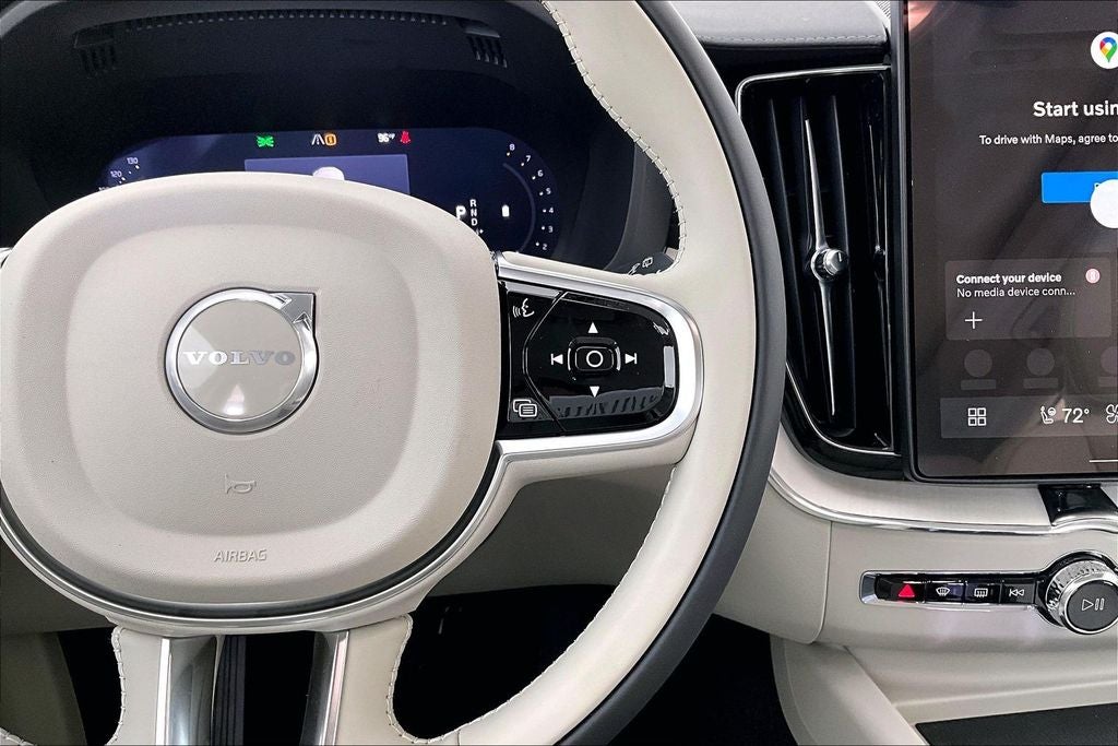 2026 Volvo XC60 B5 Ultra