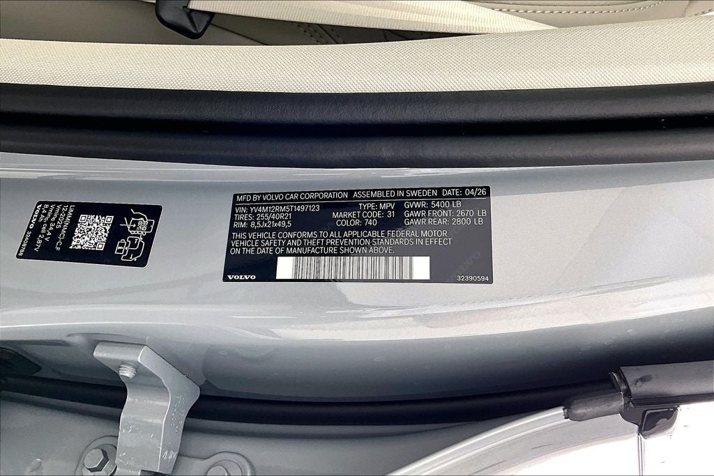 2026 Volvo XC60 B5 Ultra
