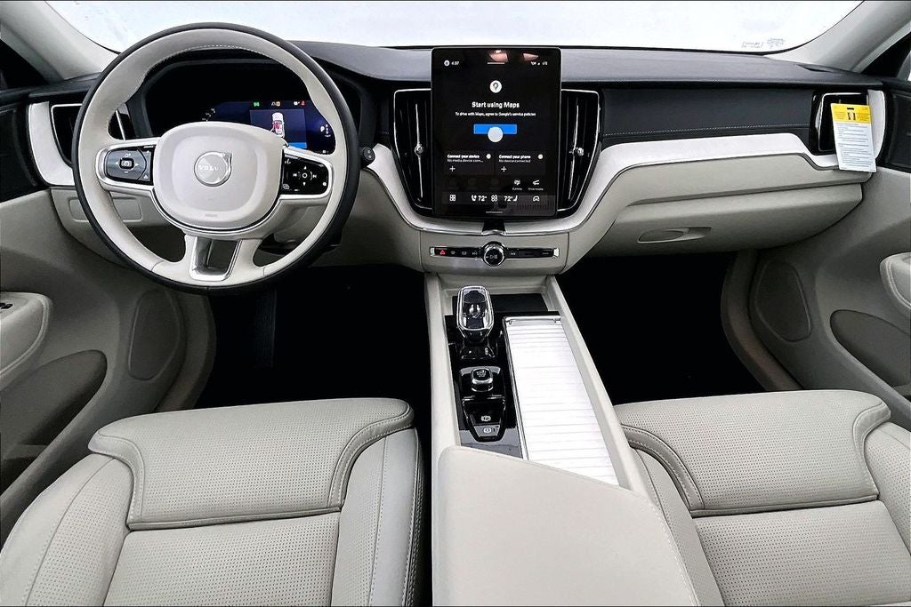 2026 Volvo XC60 B5 Ultra