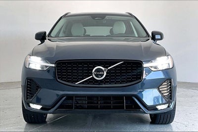 2025 Volvo XC60 B5 Ultra