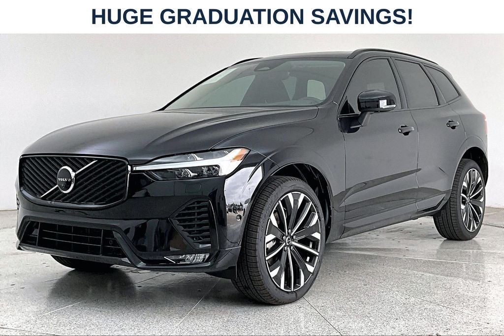 2026 Volvo XC60 B5 Ultra