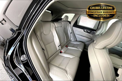 2026 Volvo XC60 B5 Ultra