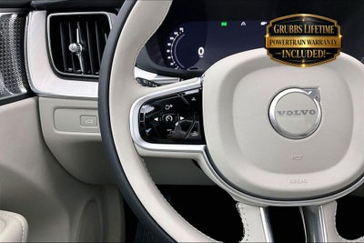 2026 Volvo XC60 B5 Ultra