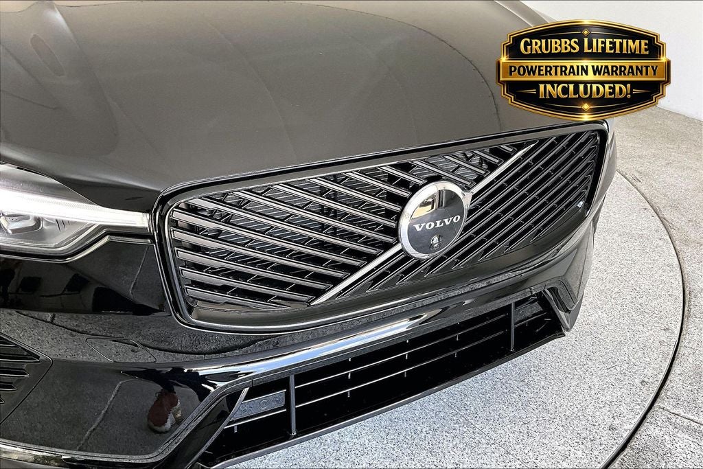 2026 Volvo XC60 B5 Ultra