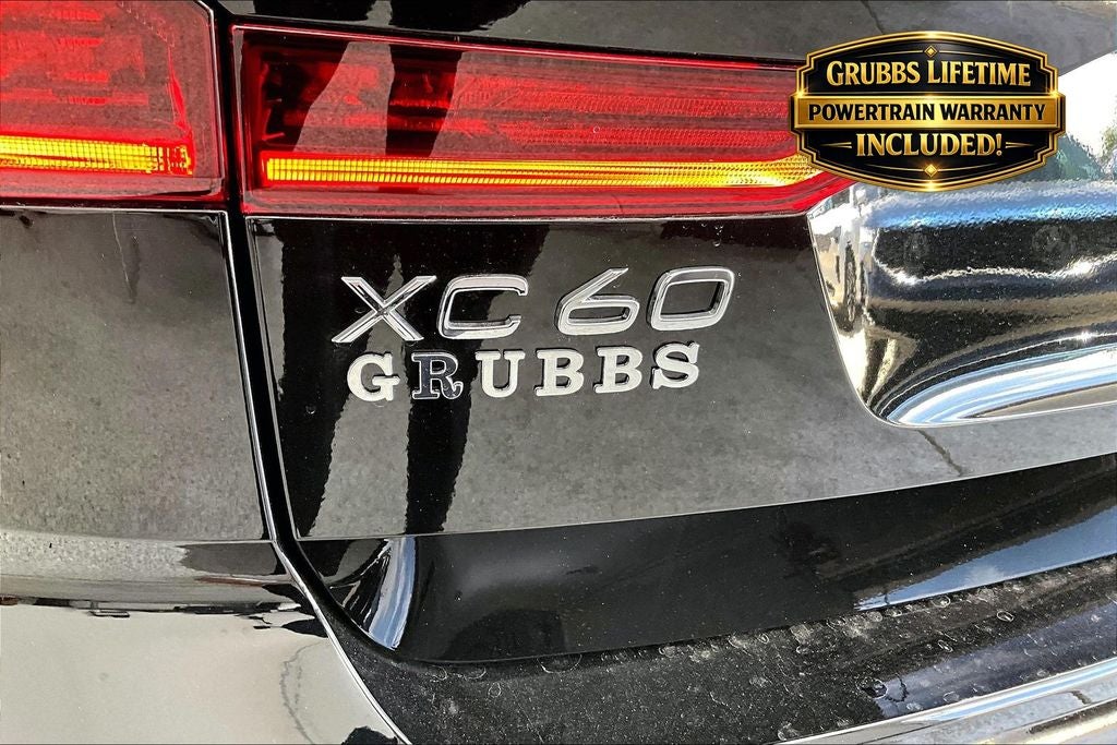 2026 Volvo XC60 B5 Ultra