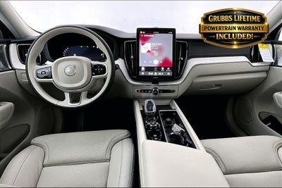 2026 Volvo XC60 B5 Ultra