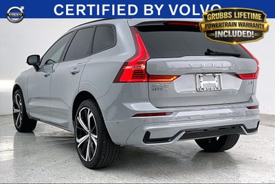2025 Volvo XC60 B5 Ultra