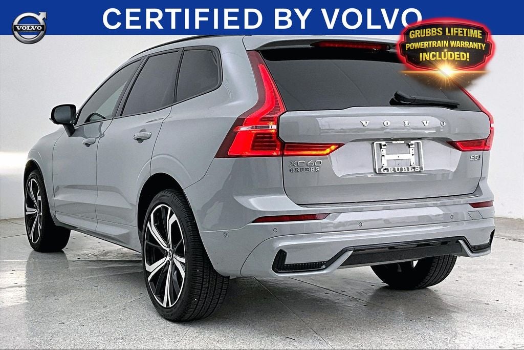 2025 Volvo XC60 B5 Ultra