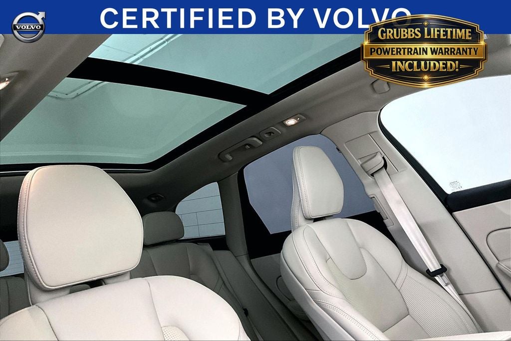 2025 Volvo XC60 B5 Ultra