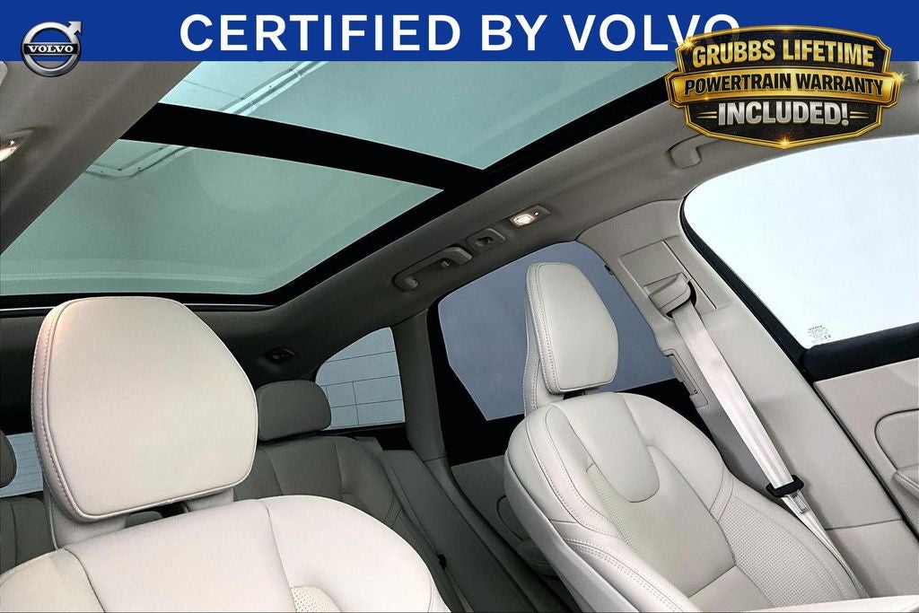 2025 Volvo XC60 B5 Ultra