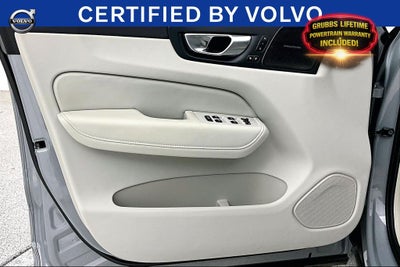 2025 Volvo XC60 B5 Ultra