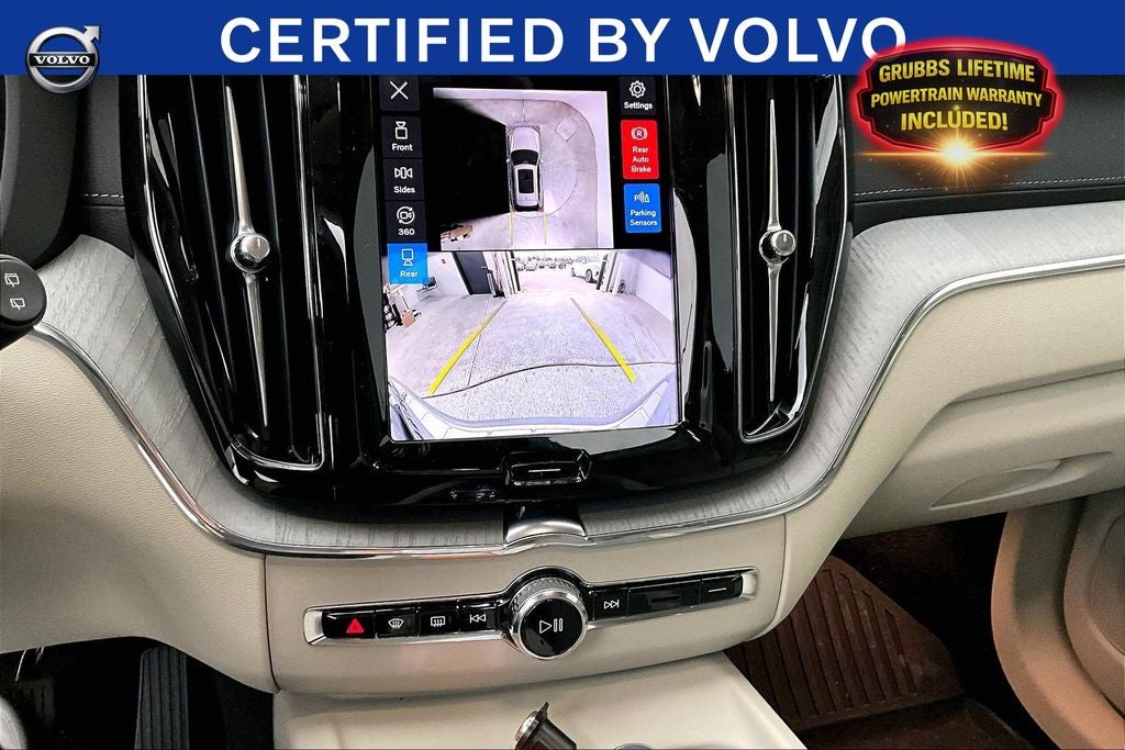 2025 Volvo XC60 B5 Ultra