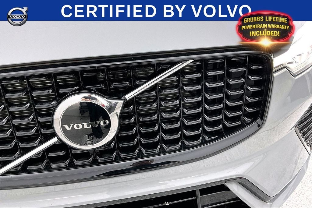 2025 Volvo XC60 B5 Ultra