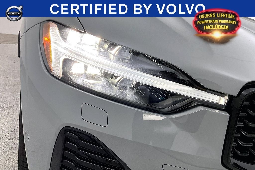2025 Volvo XC60 B5 Ultra