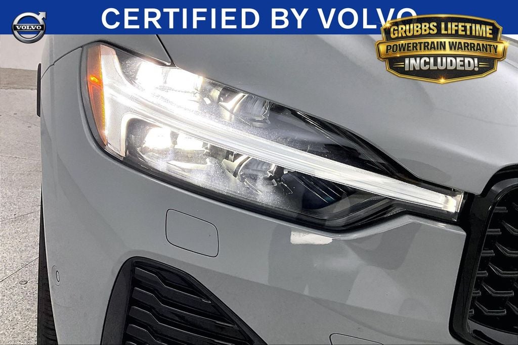 2025 Volvo XC60 B5 Ultra