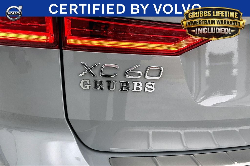 2025 Volvo XC60 B5 Ultra