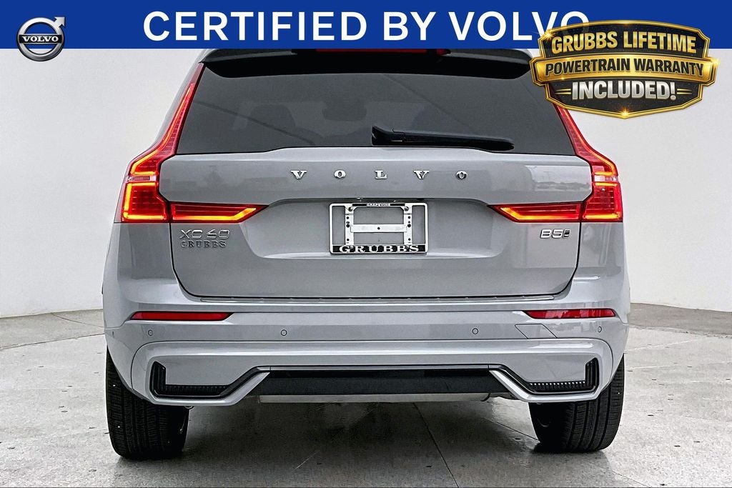 2025 Volvo XC60 B5 Ultra