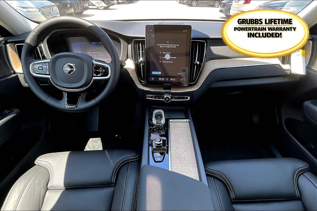 2026 Volvo XC60 B5 Ultra