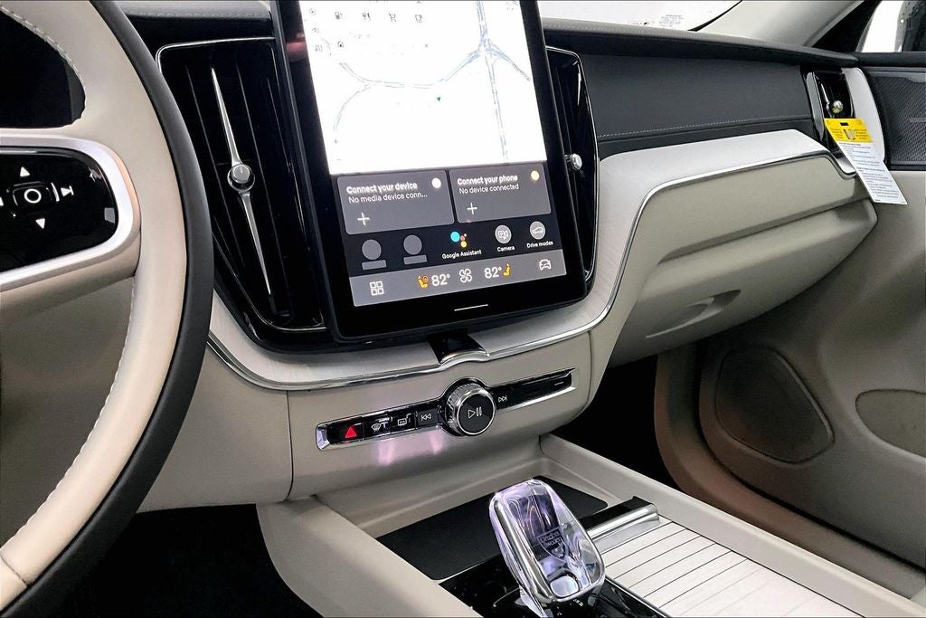 2026 Volvo XC60 B5 Ultra