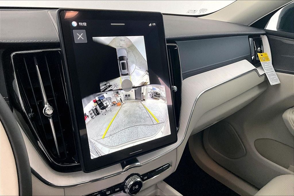 2026 Volvo XC60 B5 Ultra