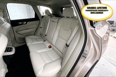 2026 Volvo XC60 B5 Ultra